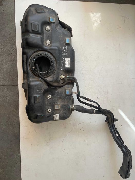 Hyundai I20 II 14-20 Benzyna 1.2 Zbiornik Paliwa Bak Rura Wlew Przewód