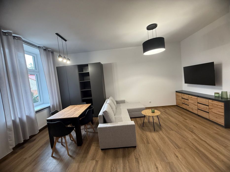 BEZCZYNSZOWY nowy Apartament w samym centrum 3 pokoje 62 m² - Widok 3