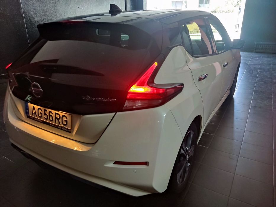 Nissan Leaf Tekna ProPilot Park