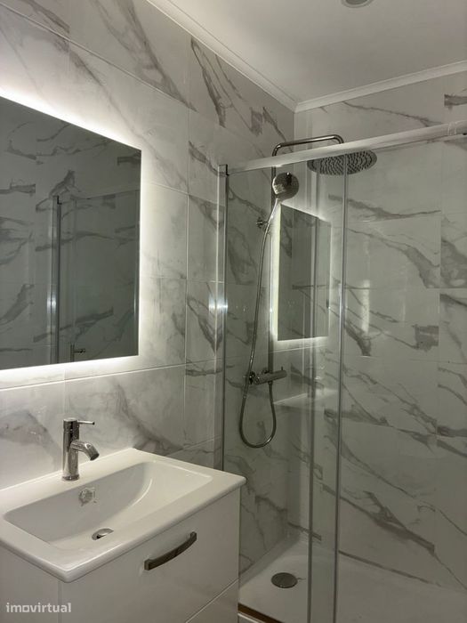 Apartamento T4 Barreiro Remodelado