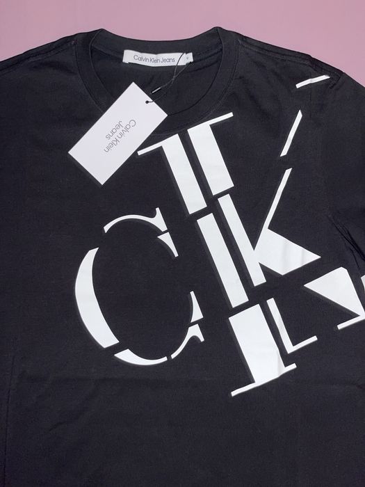 Wyprzedaż T-shirt męski Calvin Klein Jeans.