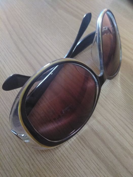 2 Tipos de Óculos Femininos