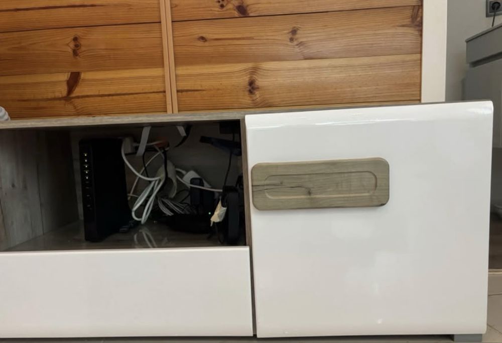 Vendo aparador em otimo estado