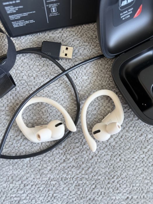 Наушники Beats Powerbeats Pro