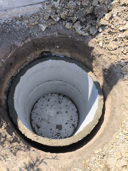 Бассейн для питьевой воды, земляные работы, копка траншей, септик