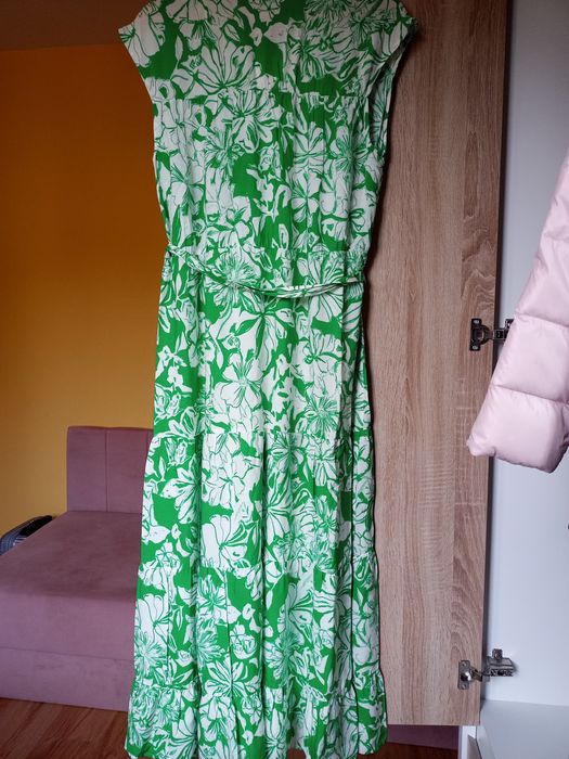 Sukienka na lato midi maksi zara zielona biała w kwiaty S