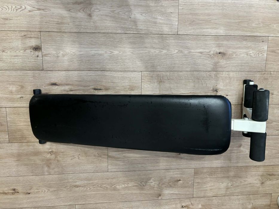 Ławeczka do brzuszków