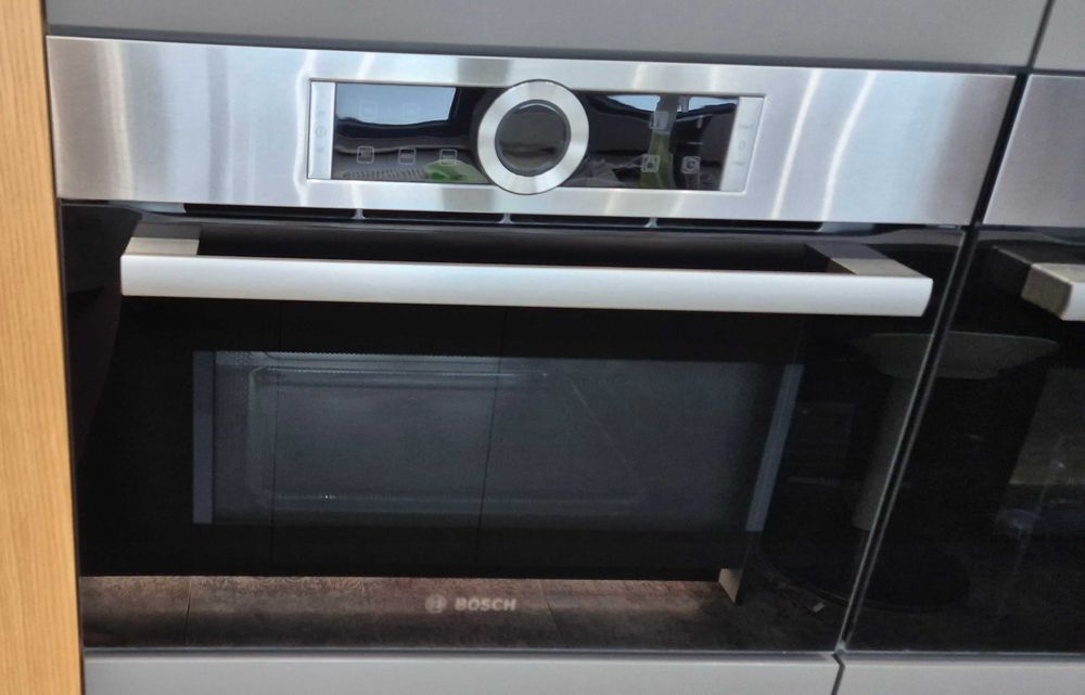 kuchenka mikrofalowa do zabudowy BOSCH serie 8 CFA634GS1