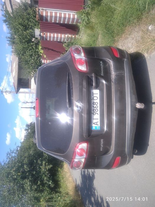 Продаж машини HYUNDAI Santafe 2011рік США
