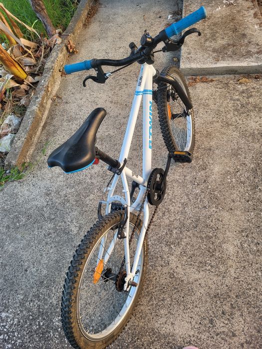 Bicicleta criança Decathlon