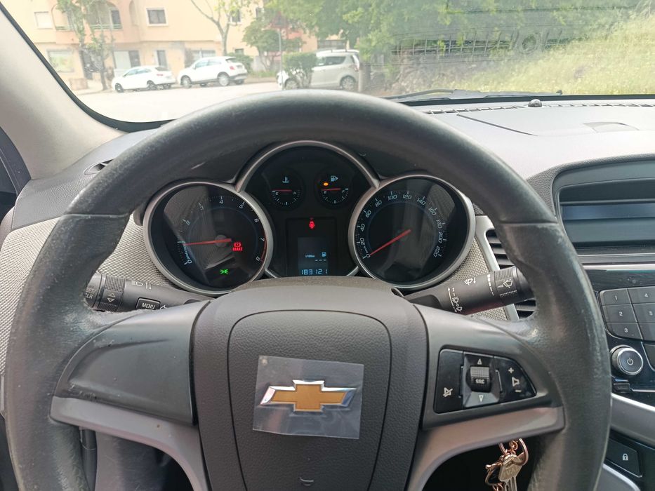 Chevrolet cruze 1.6 113 cv 2010