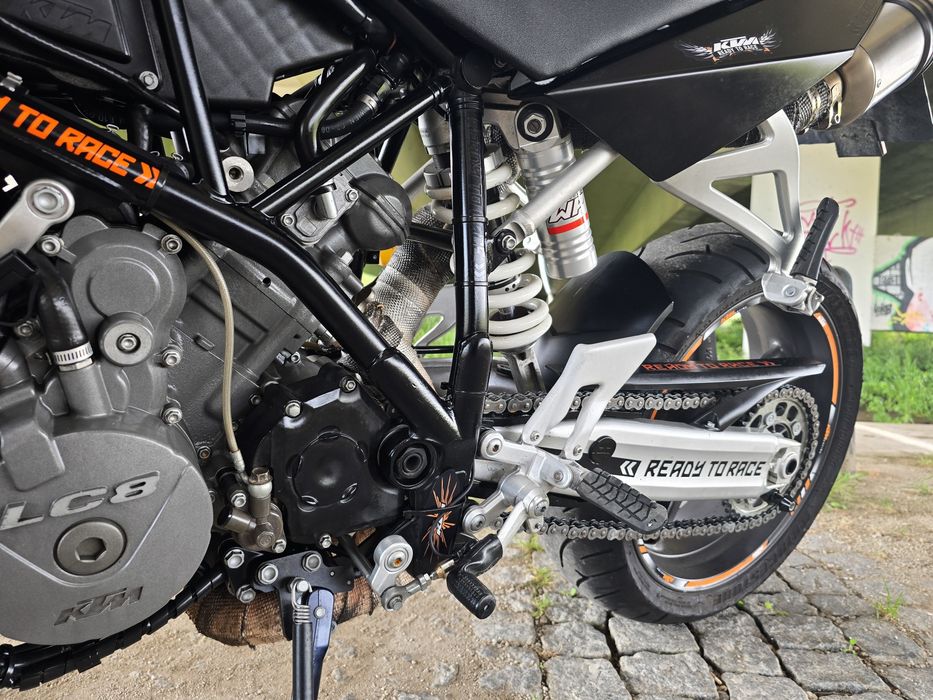 KTM super duke 990