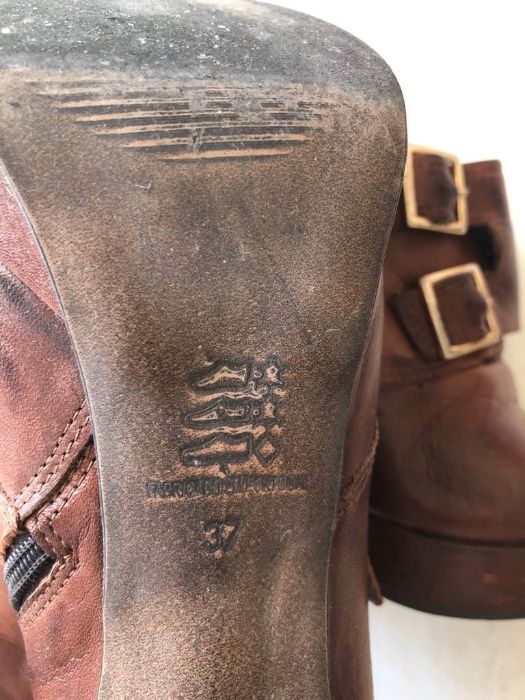 Botins 37 Castanhos em Pele