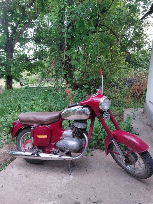 Ява 250  в доброму стані