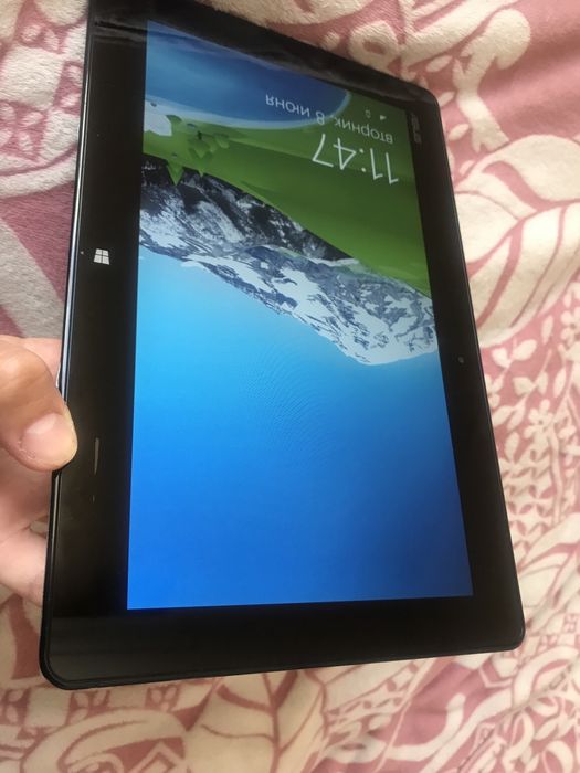 Asus планшет ASUS VivoTab RT (TF600T)