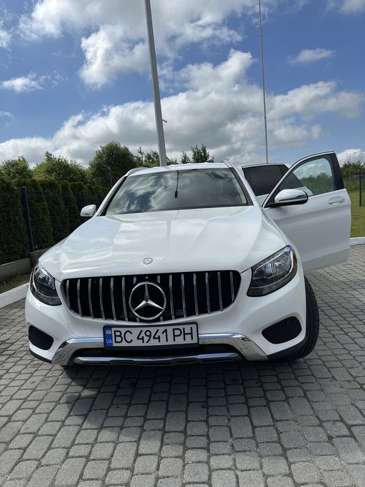 Mercedes-Benz GLC 300 2019 рік