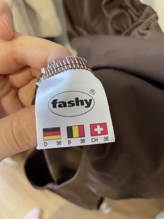 Купальник fashy суцільний жіночий S 36