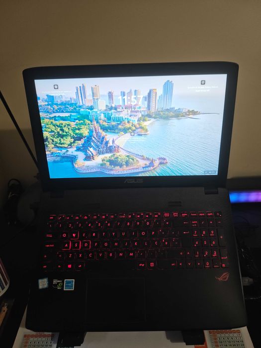 Portátil Gaming ASUS Rog