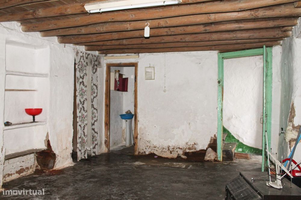 V3 House