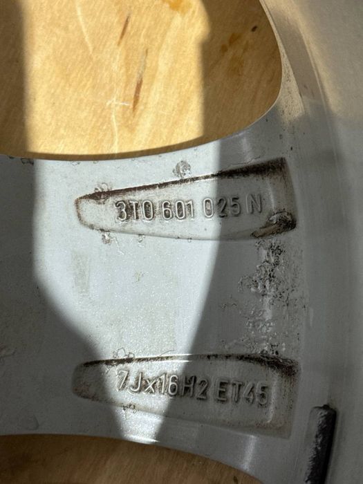 Легкосплавні диски Skoda R16