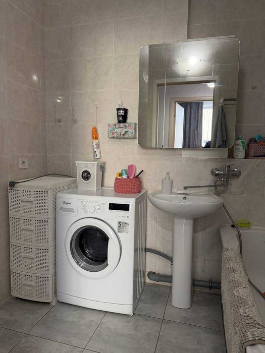 В продажу 2 квартира укомплектована та з ремонтом -  7 Небо, вул. Проїзна