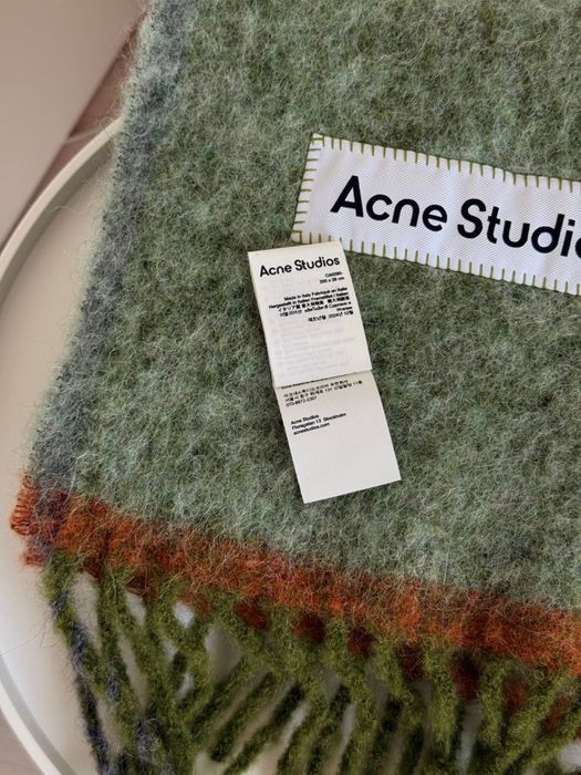 Шарф Acne Studios оригінал — zdjęcie 4