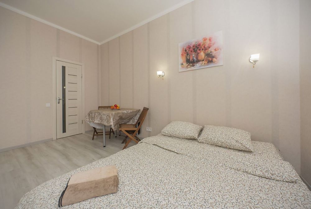 Центр, однокімнатна, роздільна, тривала аренда, 40 м.кв., будинок 2017