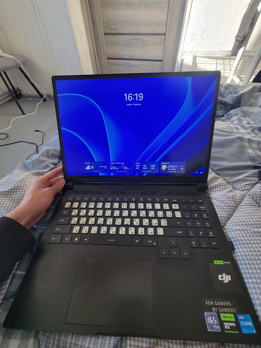 Продам Xiaomi Redmi G 2022 16" (2560×1600)