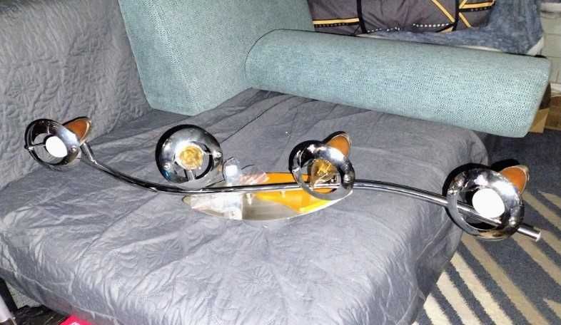 Listwa oświetleniowa 4-punktowa + gratis