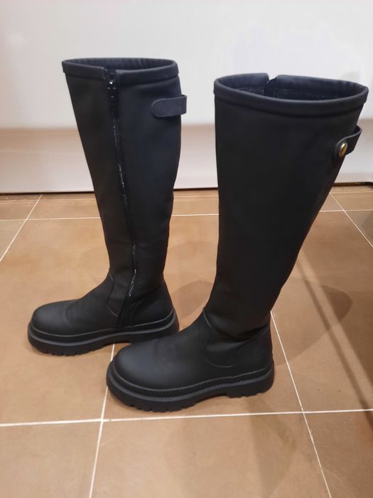 Botas de cano alto  n° 36 ERYNN Paris