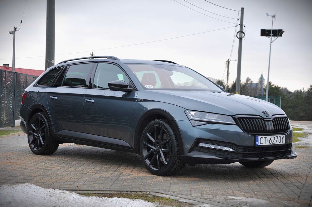Skoda Superb SCOUT 4x4 280/315 KM FULL OPCJA Hak WEBASTO Salon Polska