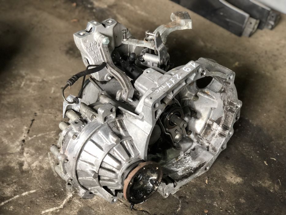 Коробка передач КПП 1.9 tdi 5 ст HNV пассат б6 гольф 5 шкода а5 кадди