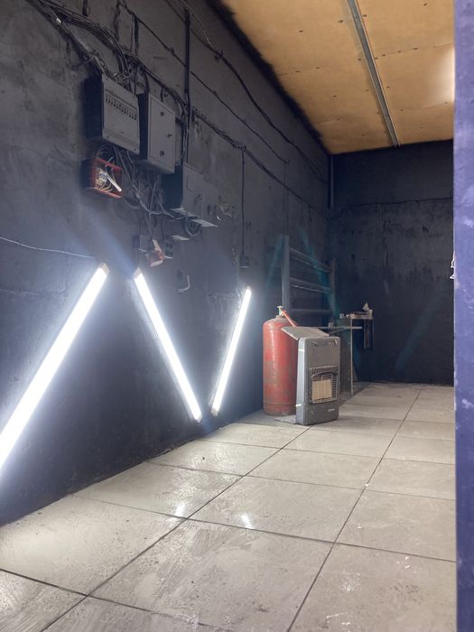 Здам в оренду гаражний бокс 50кв метрів