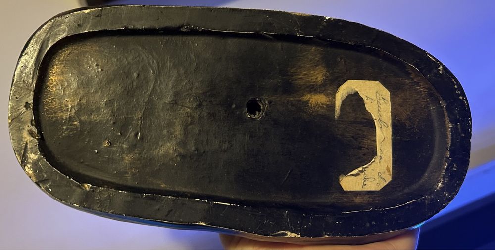 Índio a cavalo de cerâmica