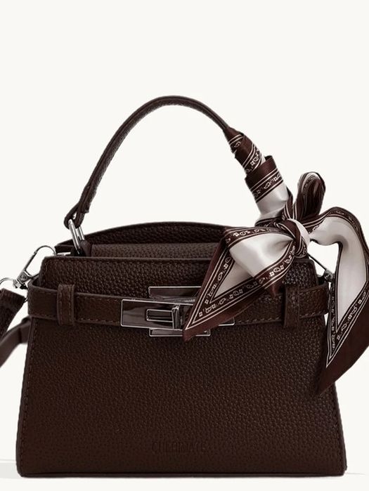 Torebka mini brązowa kuferek ze wstążką elegancka ekoskórzana