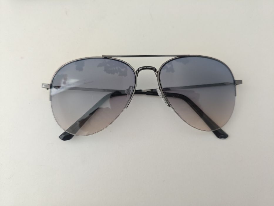 Okulary przeciwsłoneczne w stylu Aviator