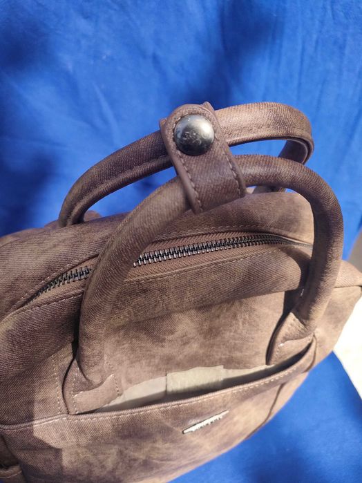 Mochila Rivacase Vagar 13.3'' - Beige