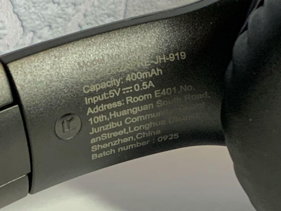 Безпровідні накладні навушники