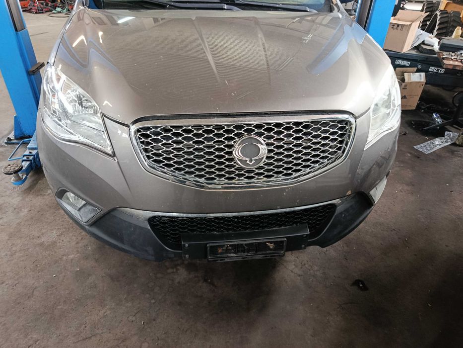 Kpl przód ssangyong korando maska reflektory , błotnik zderzak