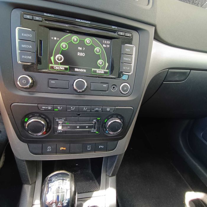 skoda yeti muito bom estado