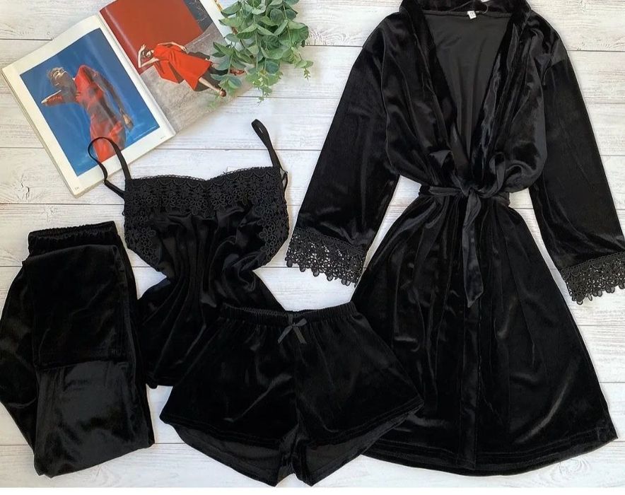 Жіноча піжама велюрова 4в1 майка шорти, штани та халат  чорний колір