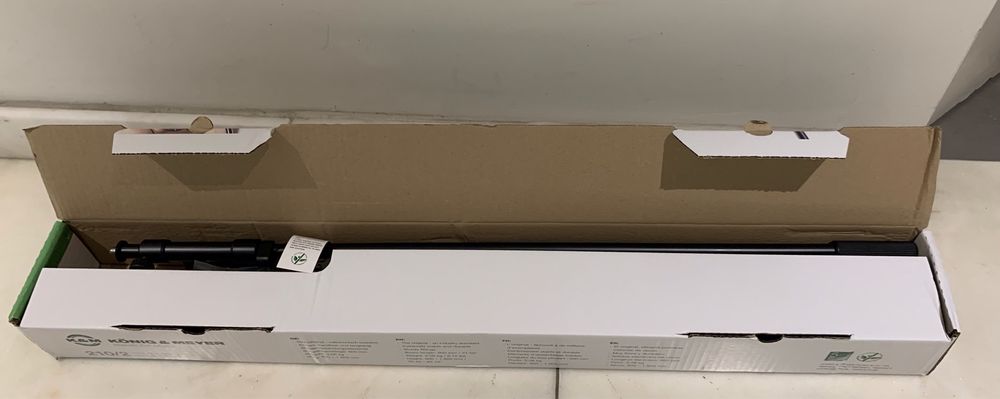 K&M 210/2 – Suporte de Microfone Profissional