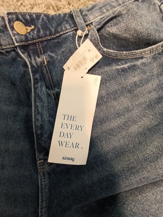 Нові жіночі джинси