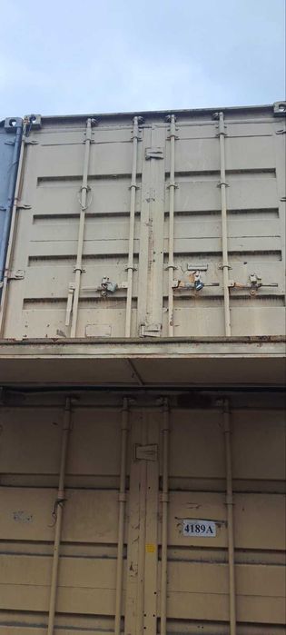 Продам контейнера морские в хорошем состоянии