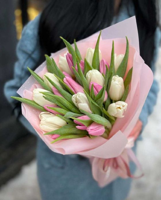 Тюльпани до 8 березня 70 грн /1 шт