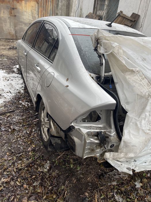 Разборка Honda civic 4d (1,3 гибрид) 1,8
