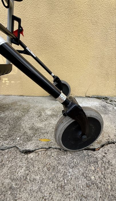 Andarilho Invacare Banjo com mt pouco uso