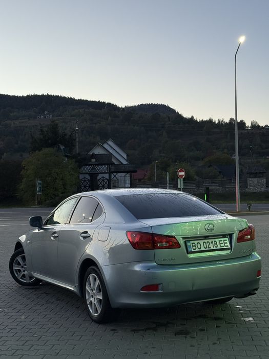 Lexus is220 2007