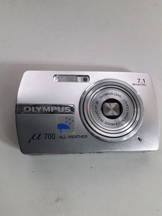 Фотоаппарат Olympus M-700  ( Ultra Zoom