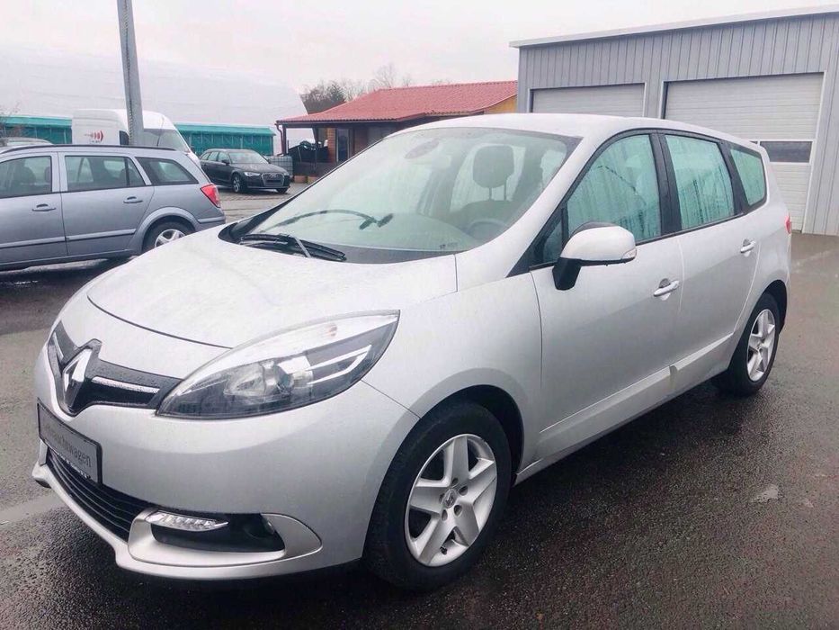 Renault Grand Scenic 2015
